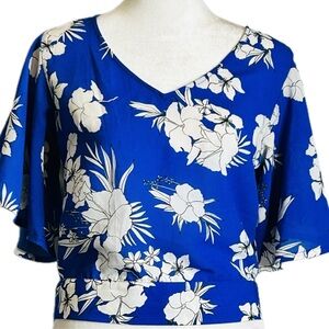 Japna SZ S royal blue/black/white flutter sleeve top w/rear tie waist, bust 37”